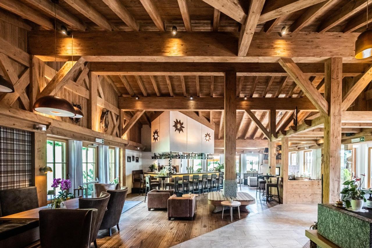 Hotel & Chalets Edelweiss Madonna  Εξωτερικό φωτογραφία