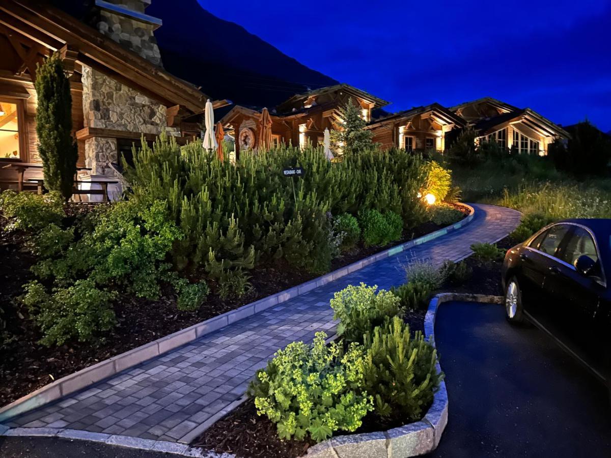 Hotel & Chalets Edelweiss Madonna  Εξωτερικό φωτογραφία